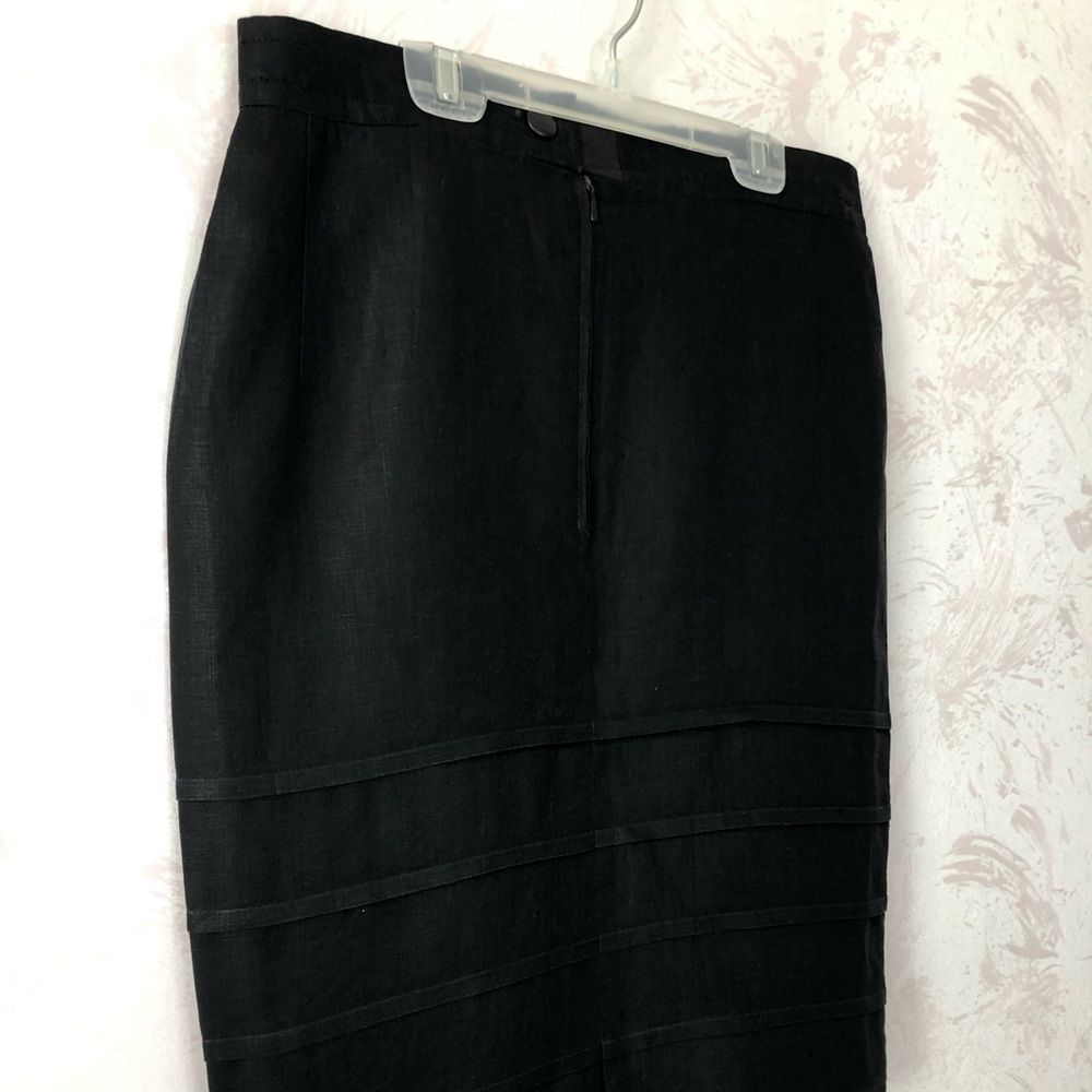 Louis Feraud vintage black linen skirt. - Picture 7 of 7